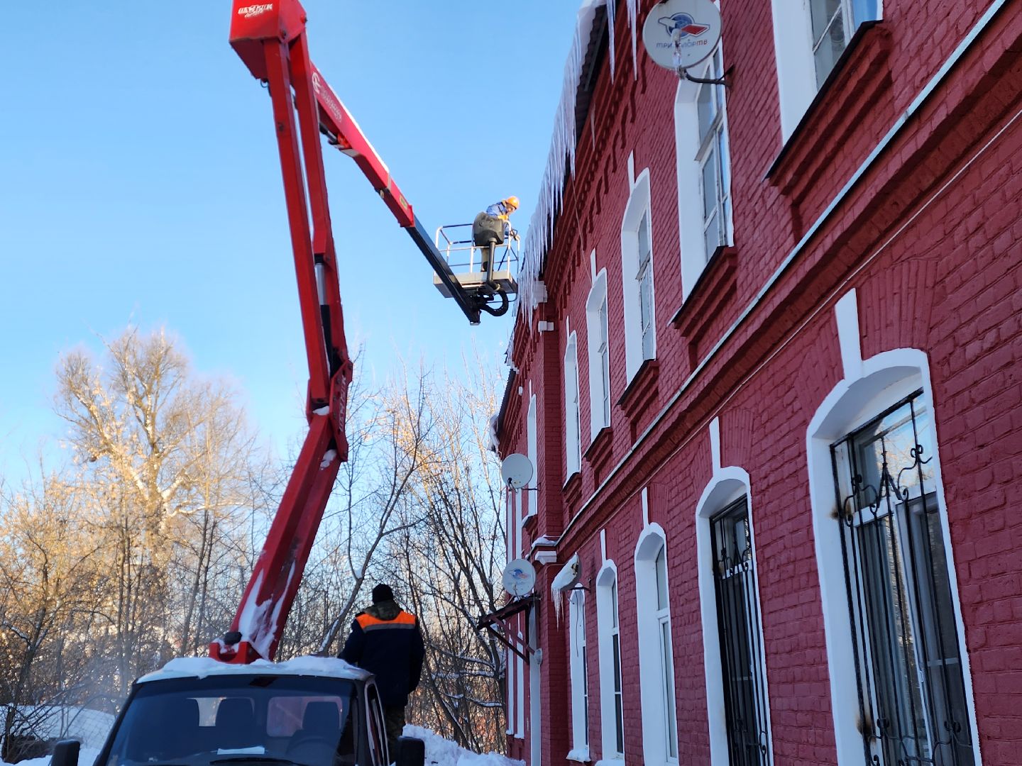 красноармейск, г.о. пушкинский, кровля, наледь,