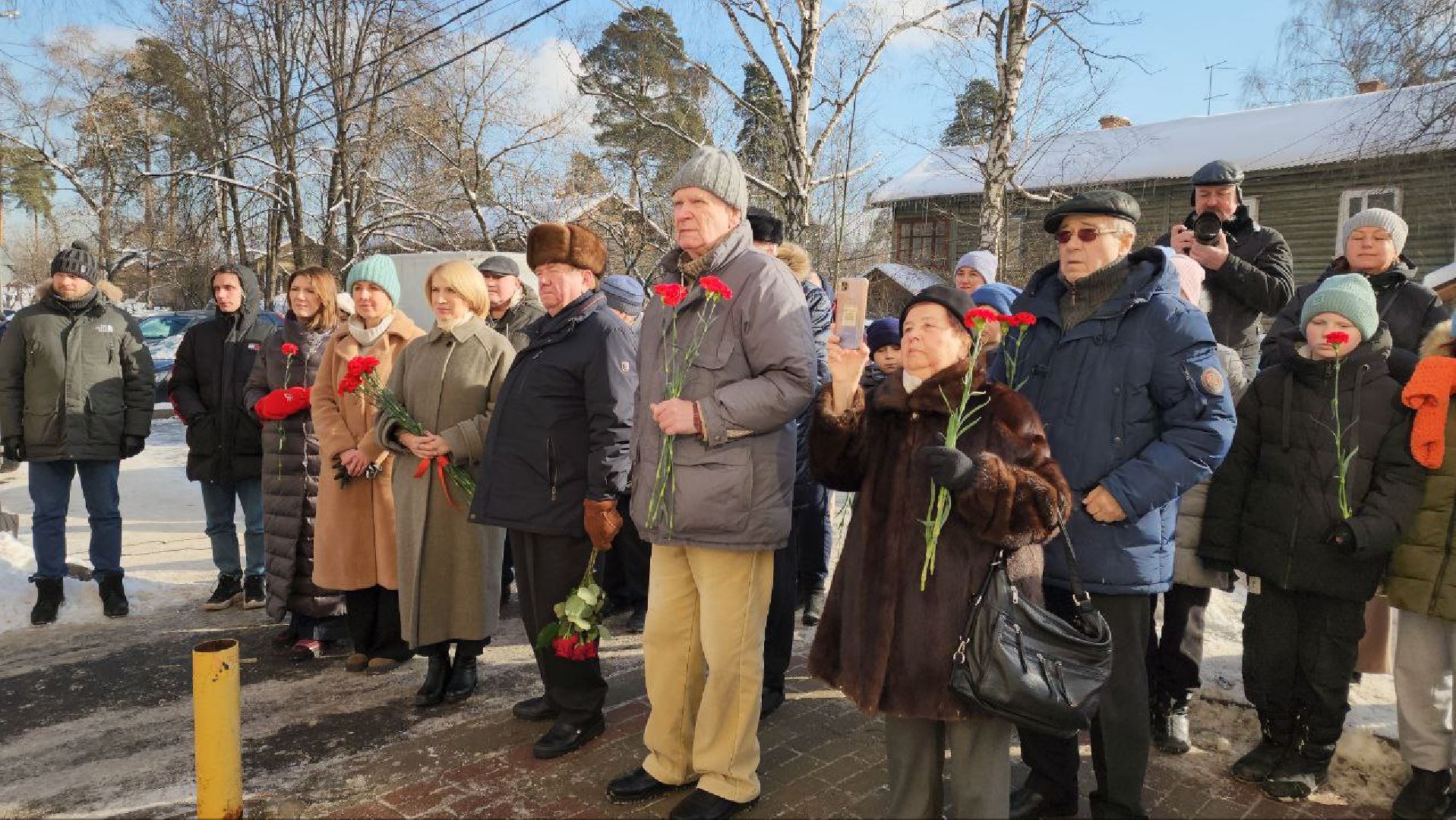 мытищи, Олег Ивановский, мемориальная доска, перловка, гагарин,