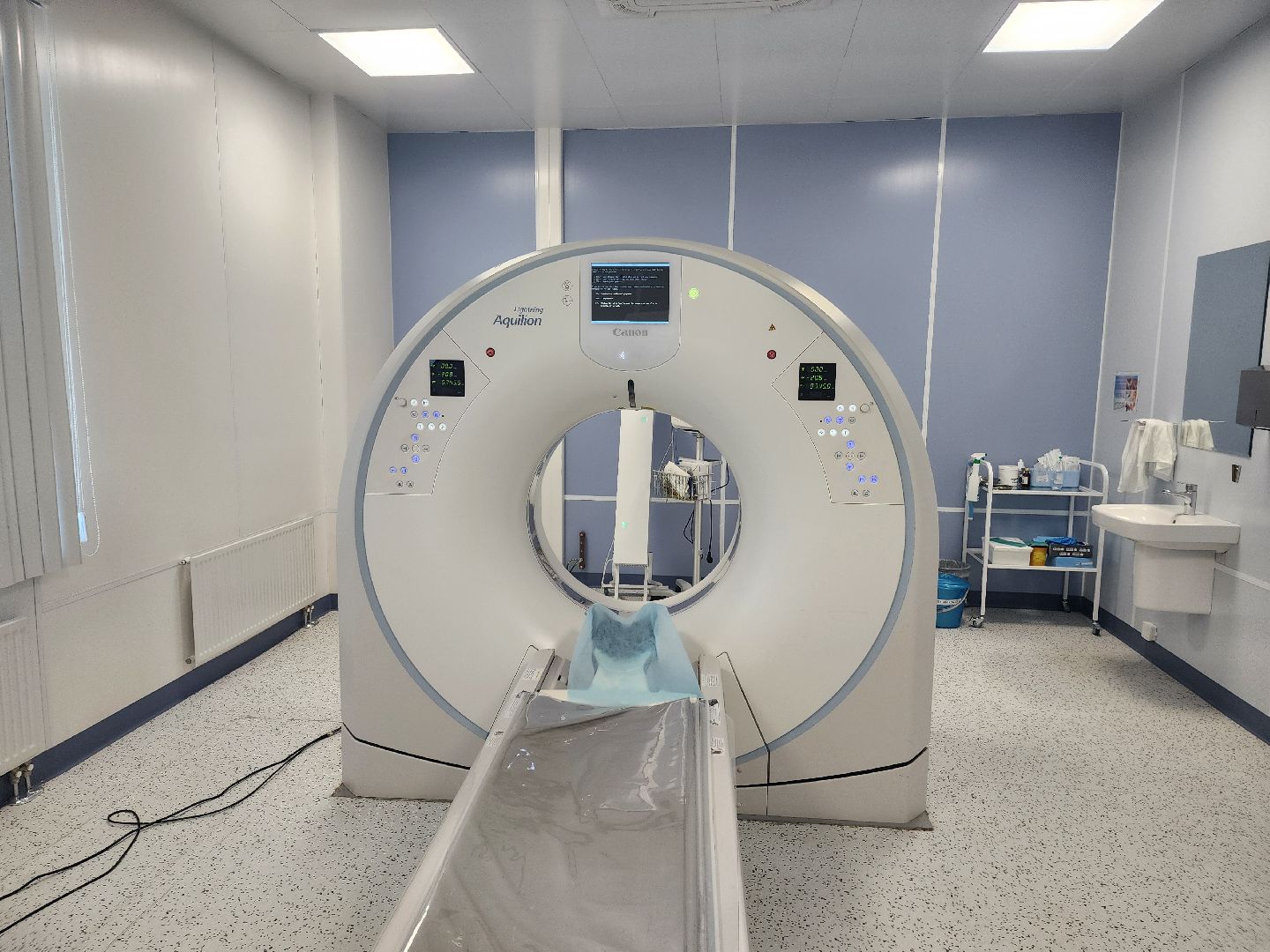 новый врач, рентгенолог,