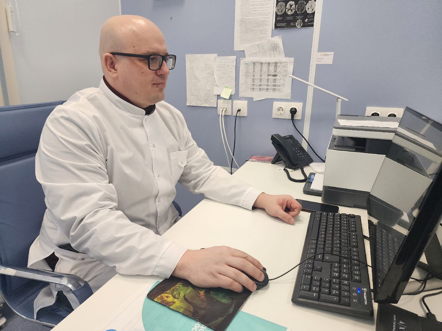 новый врач, рентгенолог,