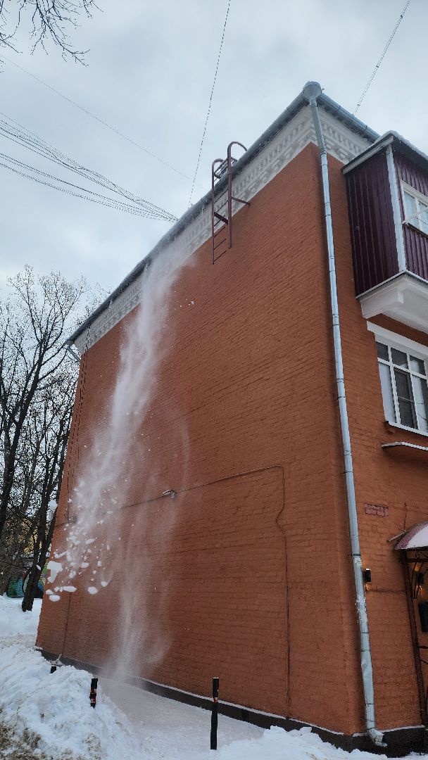 Подмосковье, Городской округ Пушкинский, Ивантеевка, ЖКХ, УК Держава, снег,