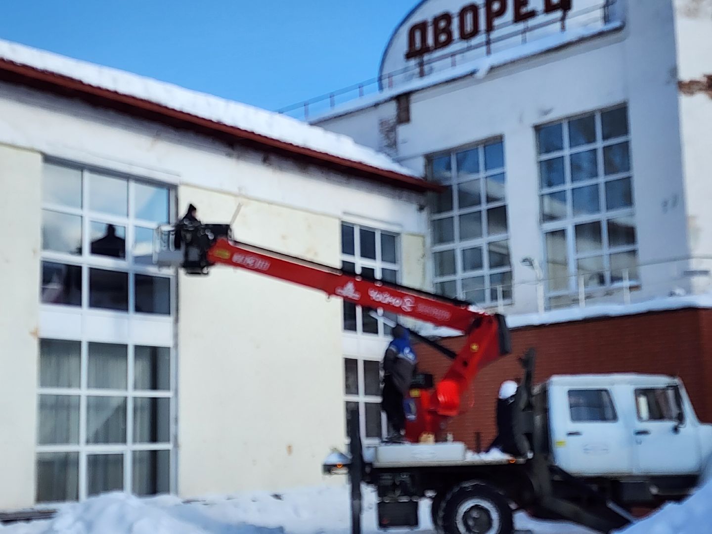 очистка крыш, очистка наледи, сосульки, орехово зуево,