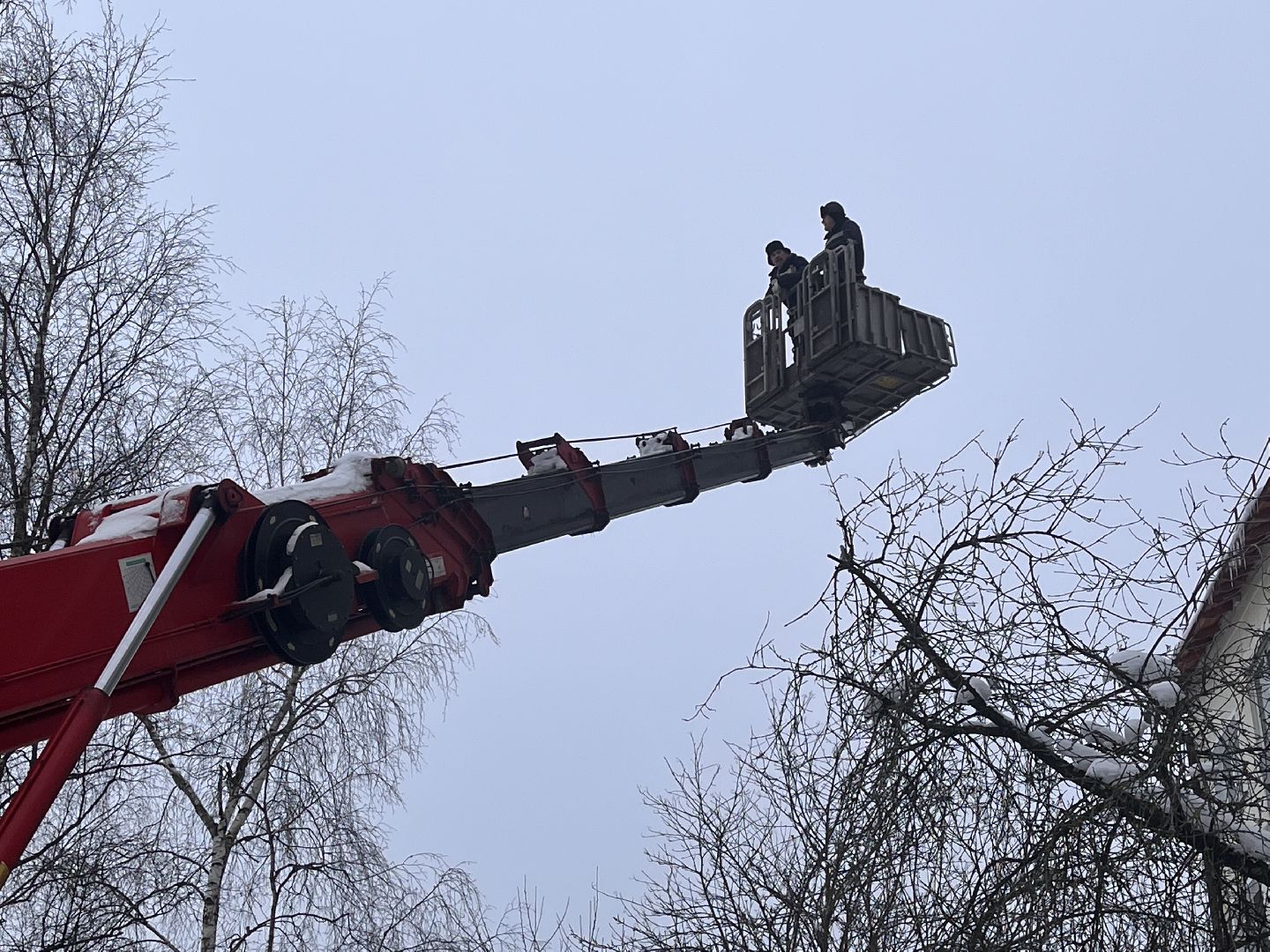 шаховская, сосульки, комунальная техника,