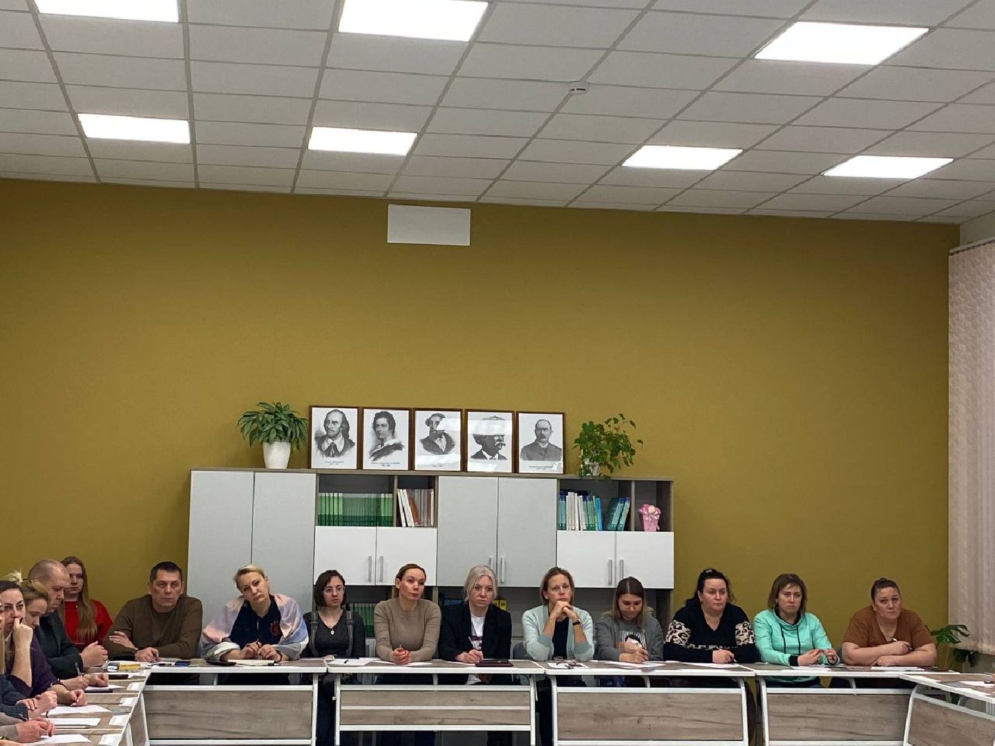 чехов, образование, учебники, совет родителей, школа,