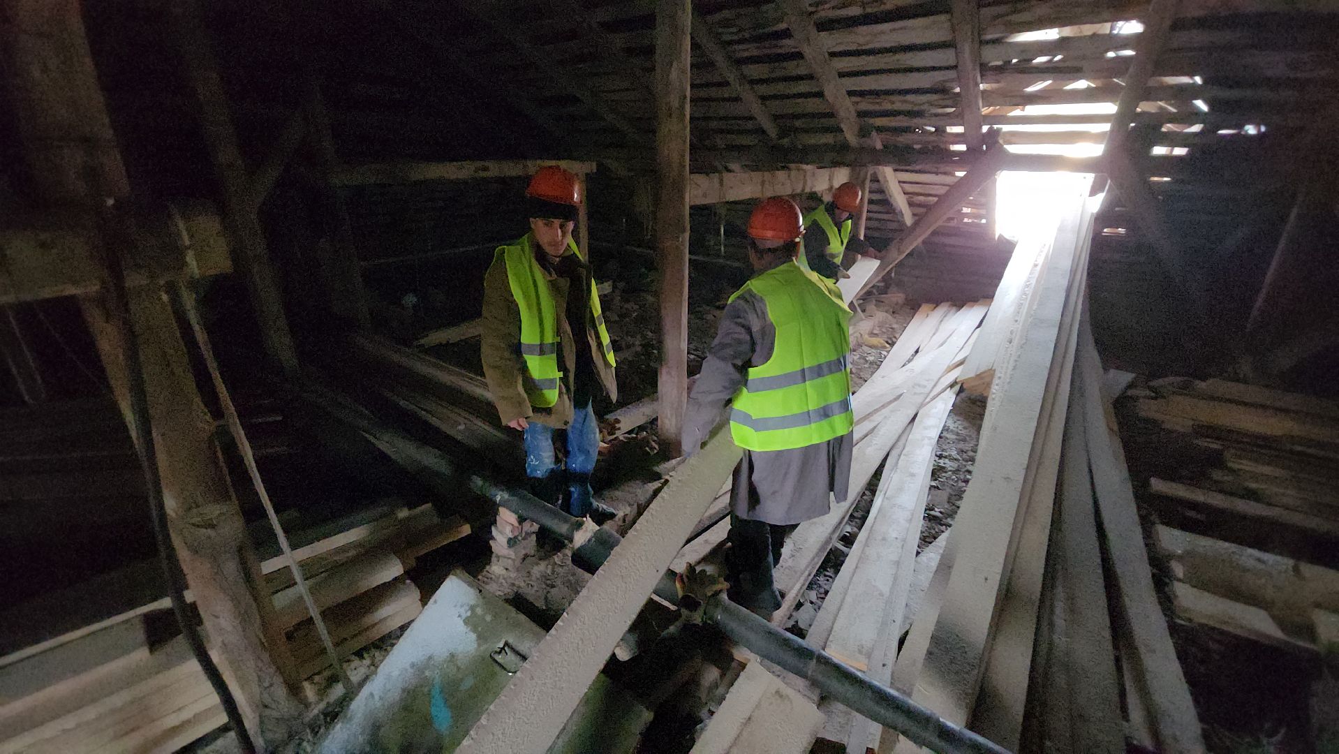 серпухов, замена кровли, жкх, улица калинина, стройка,