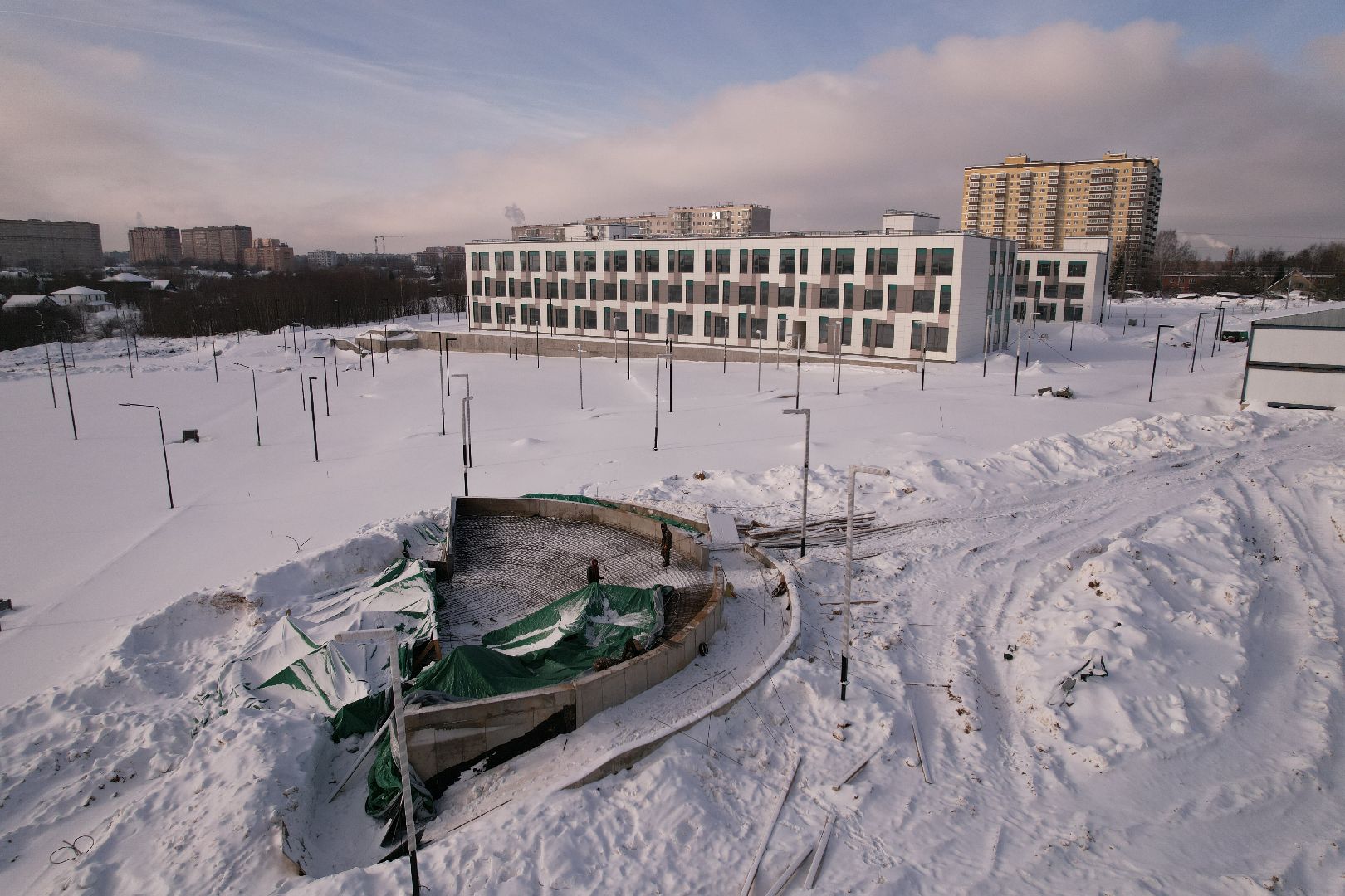видео с коптера, школа,