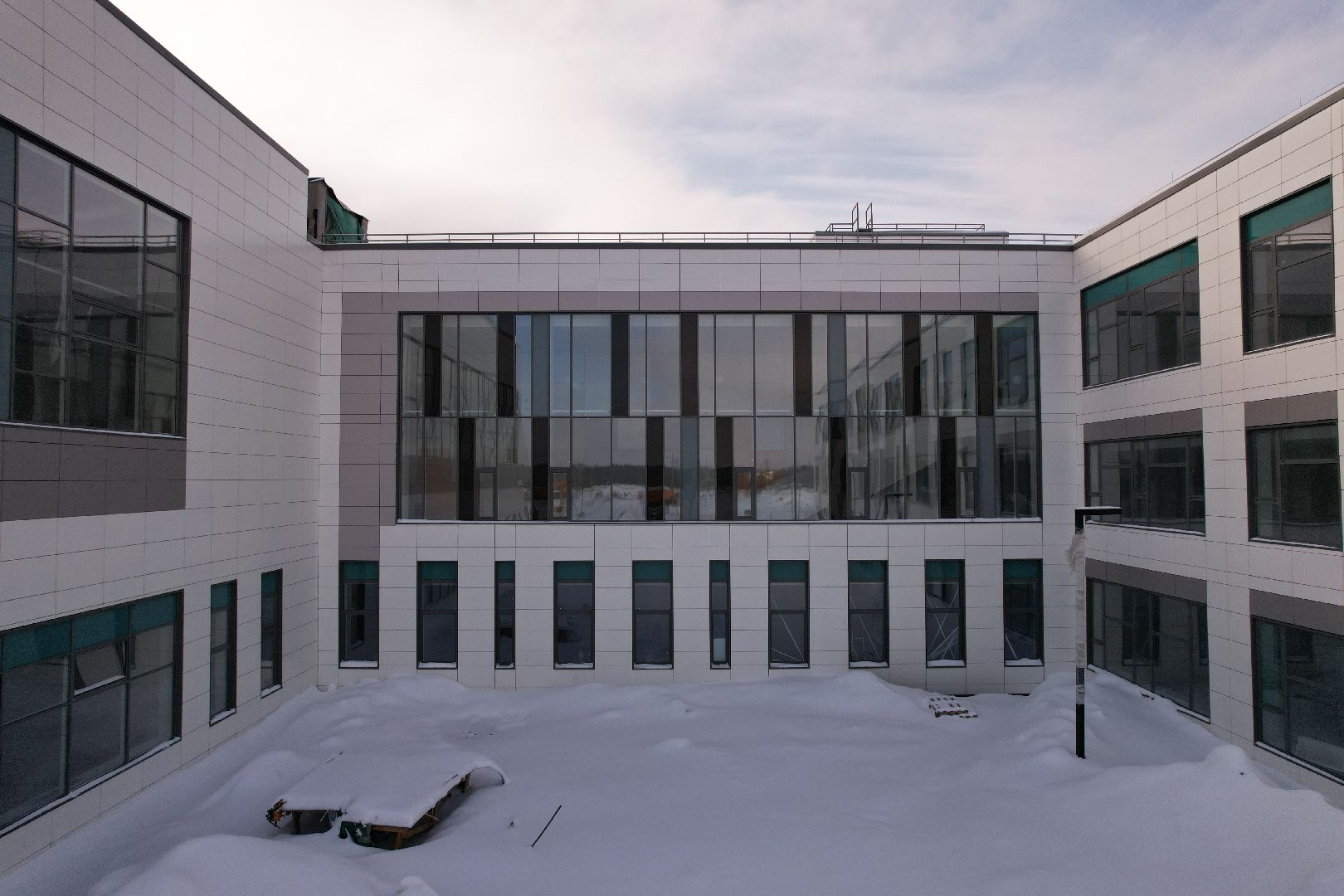 видео с коптера, школа,