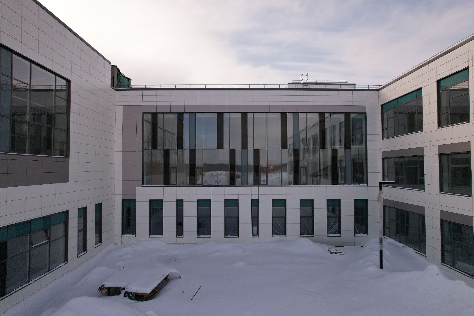 видео с коптера, школа,