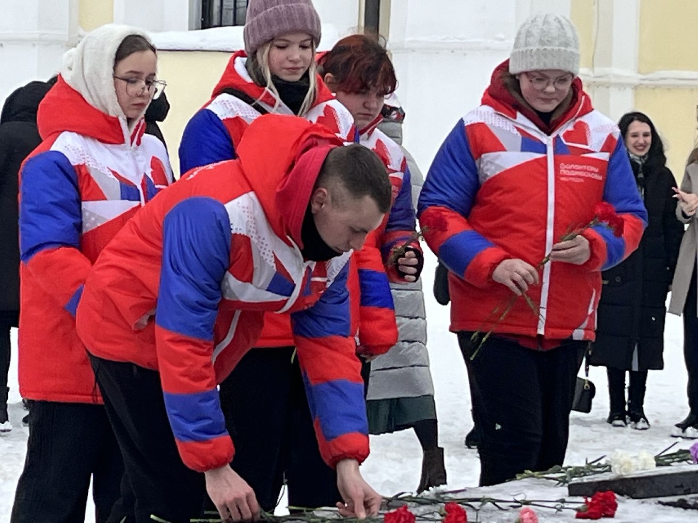 наро-фоминск, день защитника отечества, вечный огонь, могила Неизвестного солдата, мы помним,