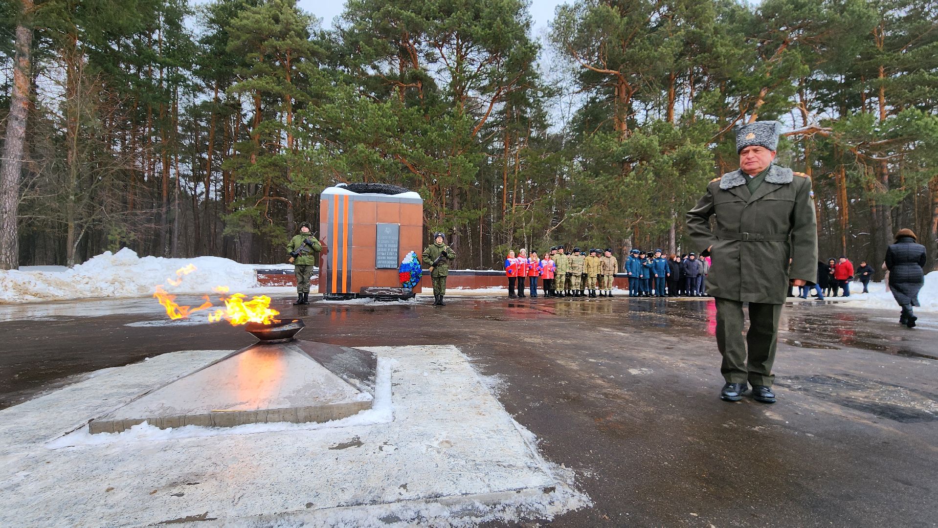 23 февраля, торжественный митинг, рубеж обороны, возложение цветов, патриотика,