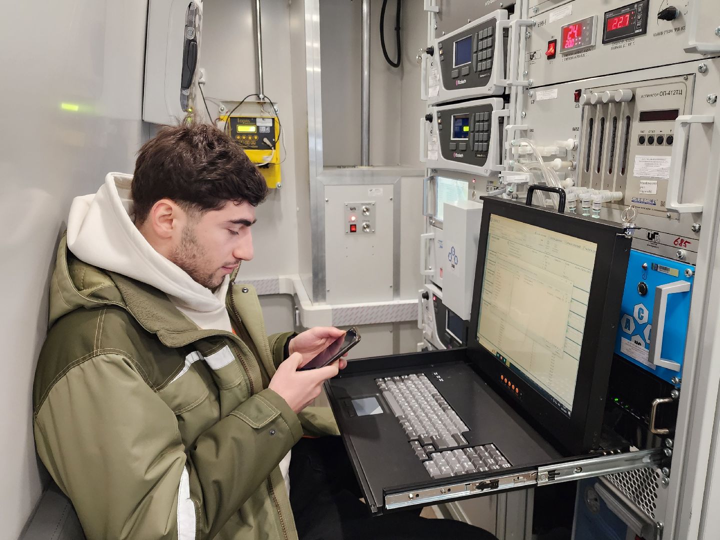 пробы воздуха, экология, чистый воздух,