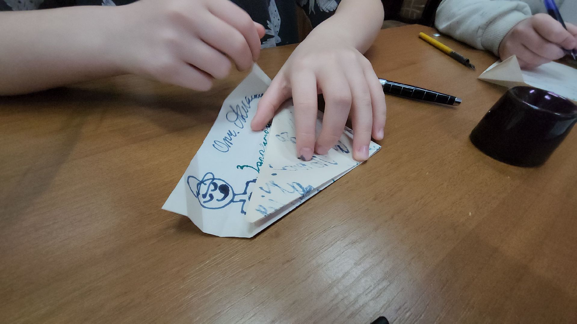 сво, спецоперация, письмо солдату, каллиграфия, библиотека, рузская библиотека, руза, рузский городской округ,