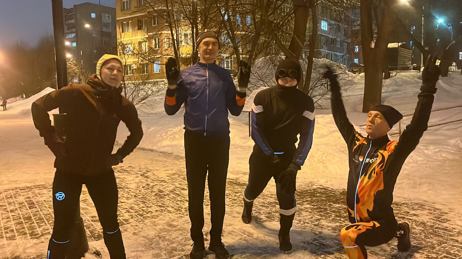 бег, забег, парки балашихи, зима в подмомсковье, бегуны,