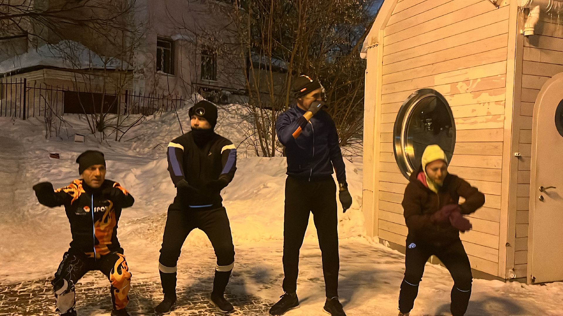 бег, забег, парки балашихи, зима в подмомсковье, бегуны,