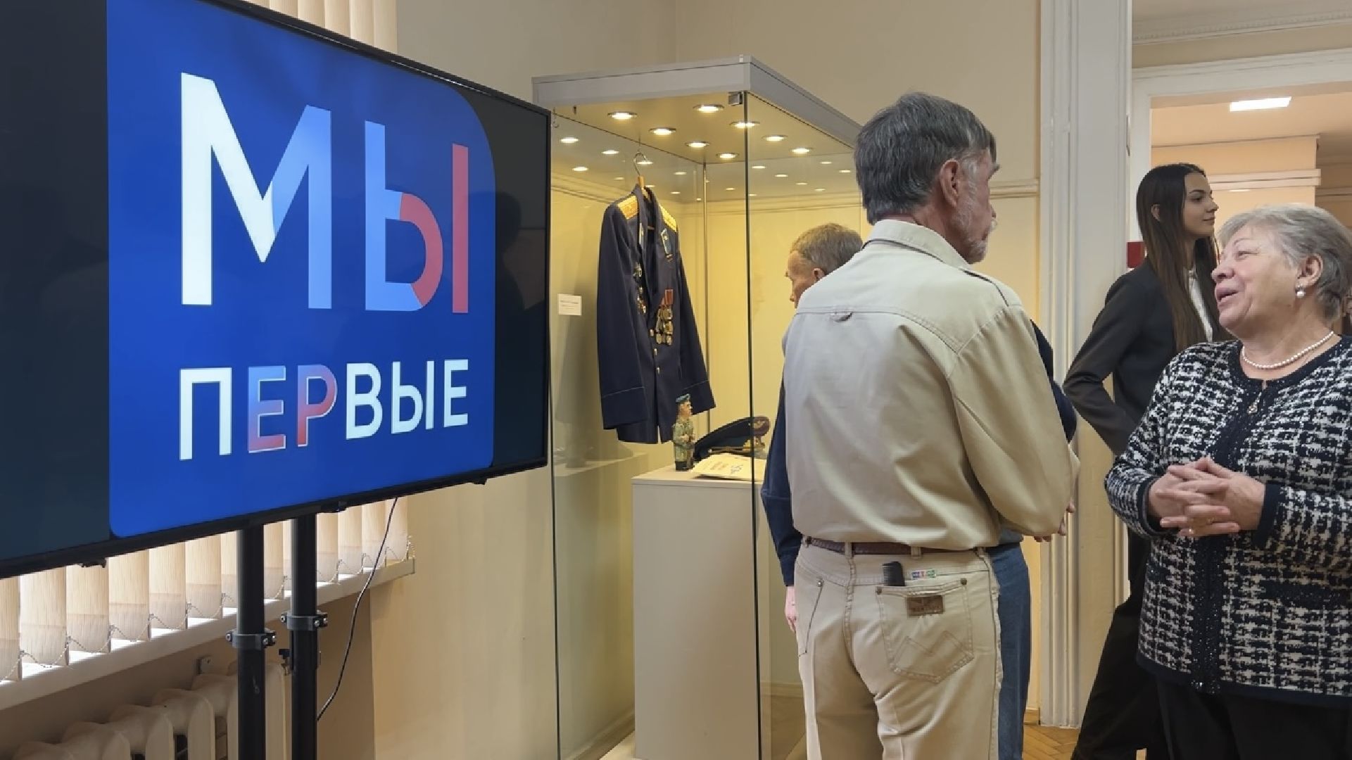 химки, культура, выставка, день защитника отечества, картинная галерея,