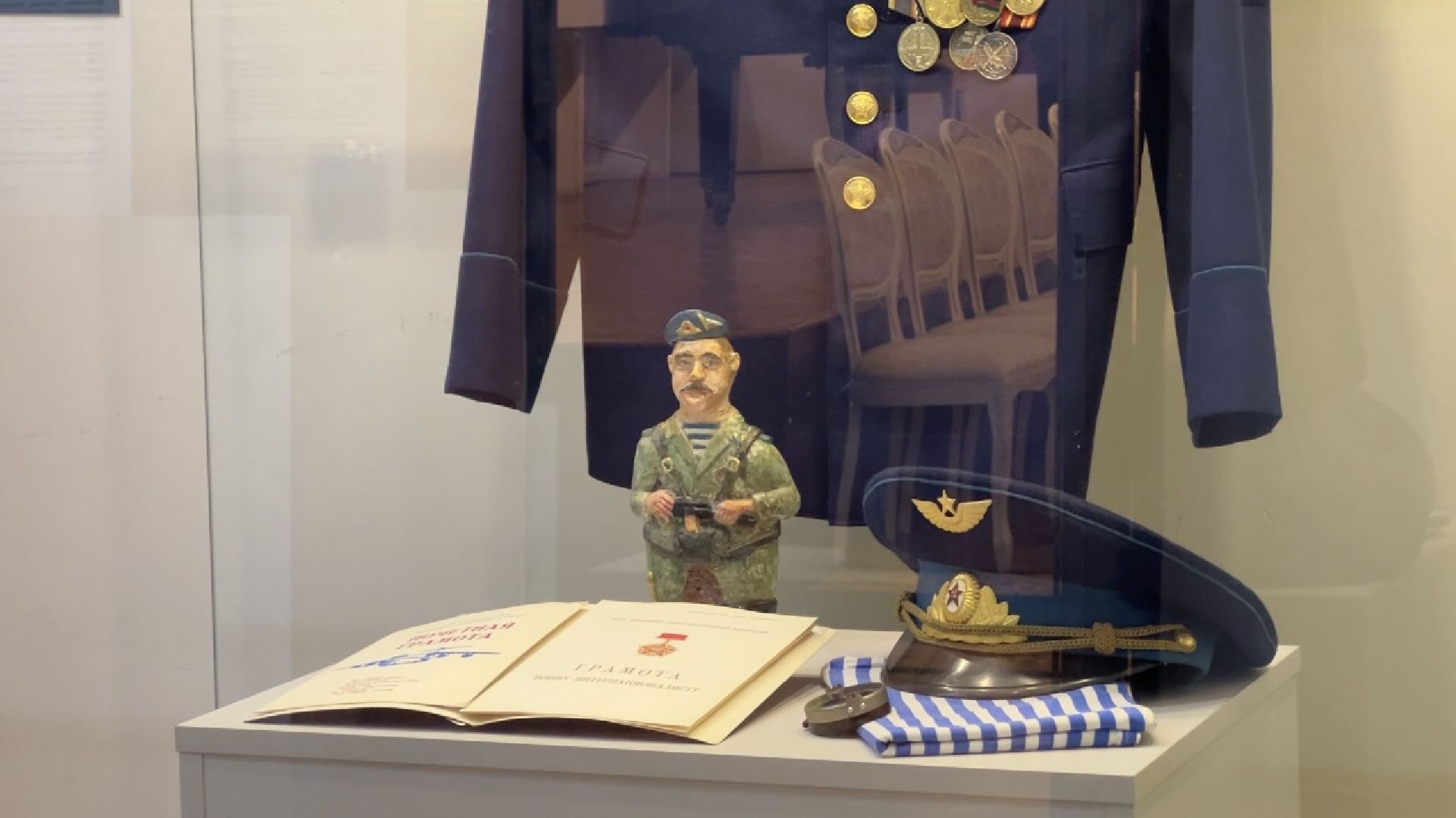 химки, культура, выставка, день защитника отечества, картинная галерея,