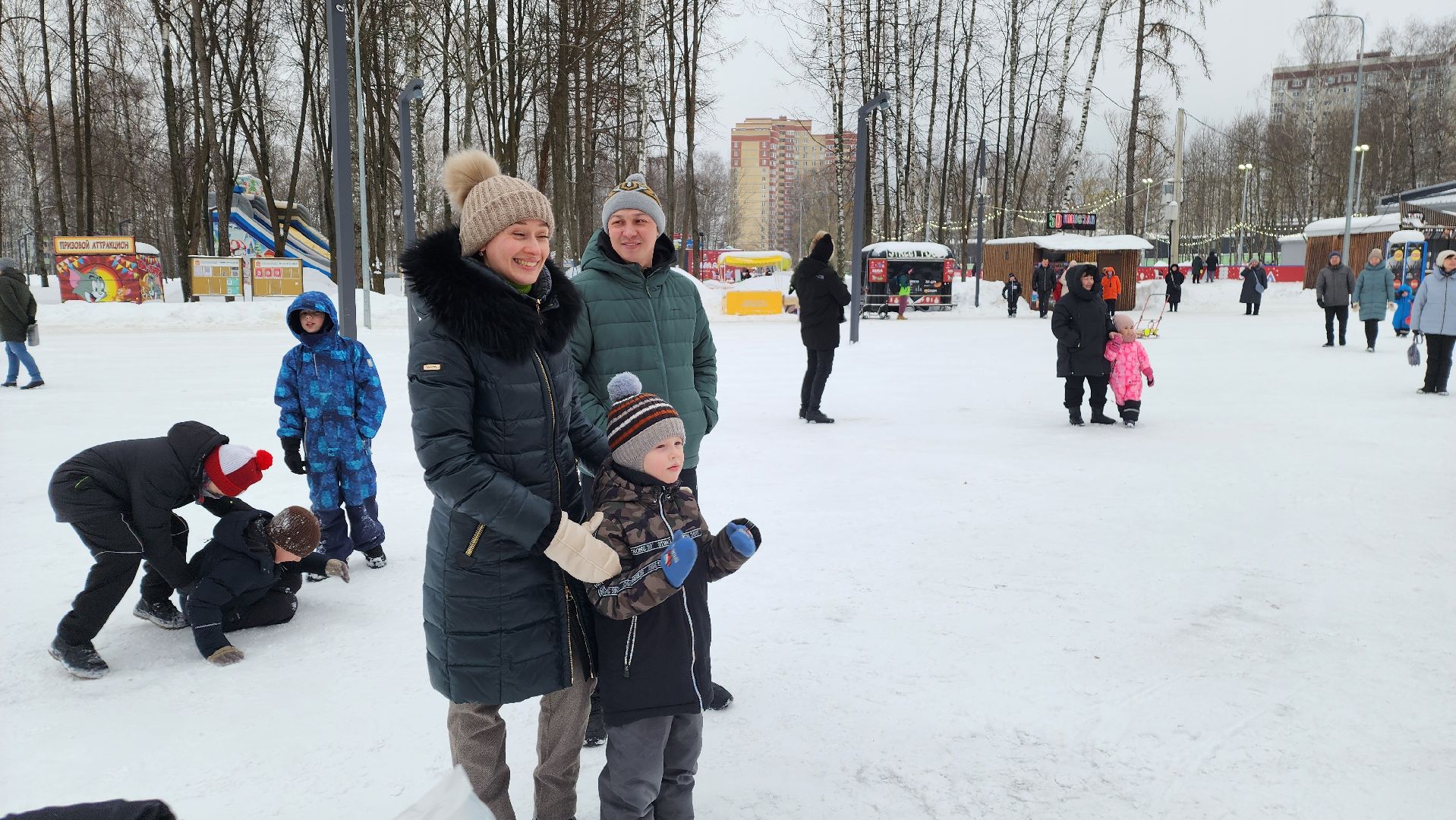 Подмосковье, Городской округ Пушкинский, Ивантеевка, Ивантеевский городской парк, 23 февраля,