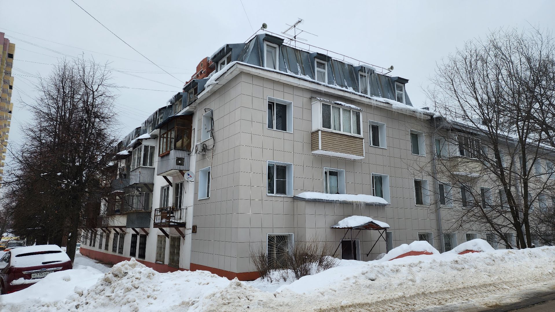 уборка снега, чистка кровли от снега,