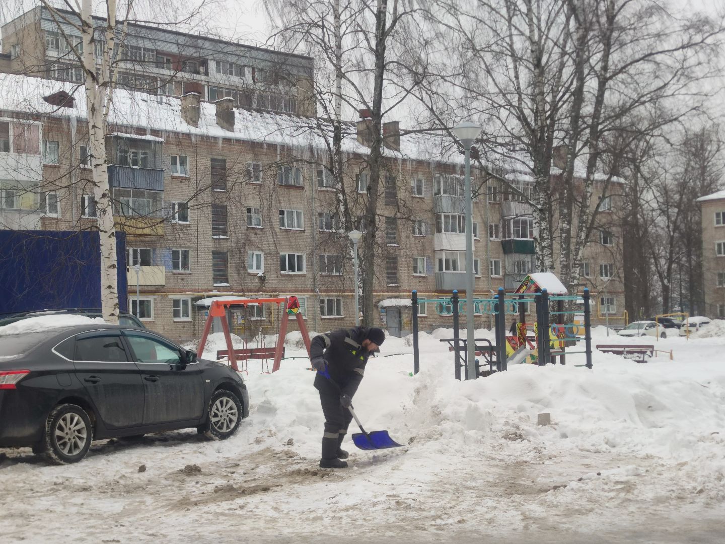 Дубна, Уборка города, Ручная уборка, Дворники, Уборка снега, жкх, Коммунальщики,