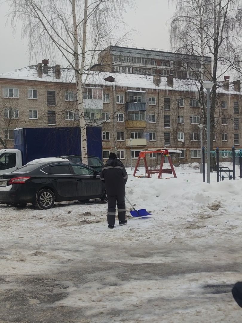 Дубна, Уборка города, Ручная уборка, Дворники, Уборка снега, жкх, Коммунальщики,