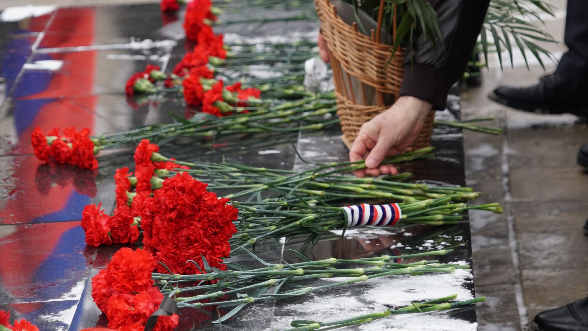 Егорьевск, Митинг, день защитника отечества, памятник, вечный огонь, солдат,