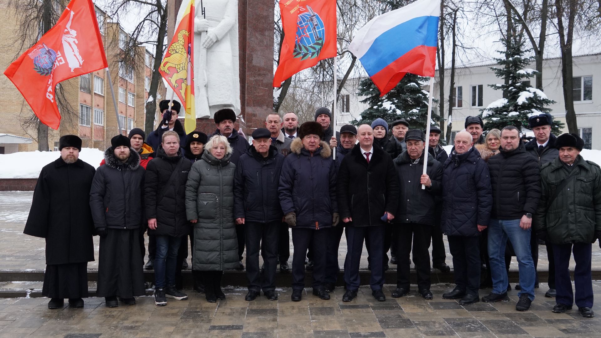 Егорьевск, Митинг, день защитника отечества, памятник, вечный огонь, солдат,