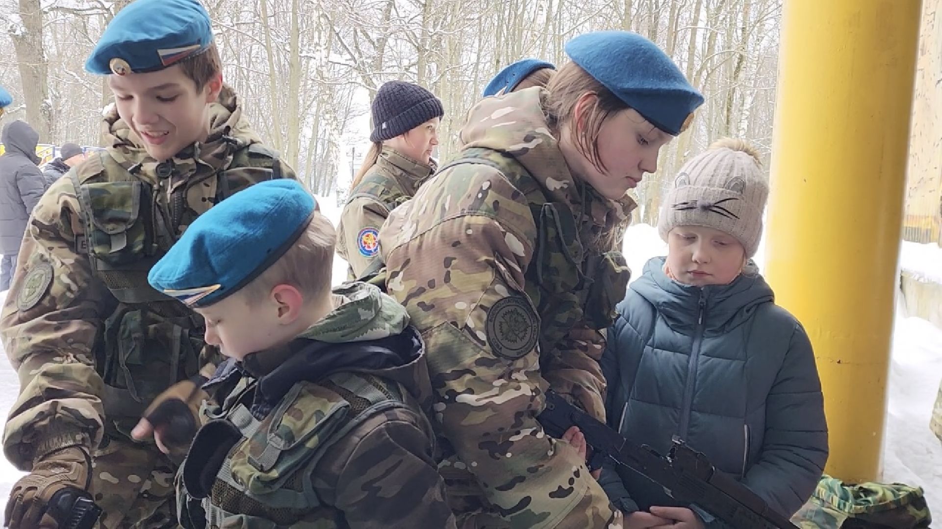 химки, день защитника отечества, мастер класс, сборка оружия, военно-патриотический отряд,