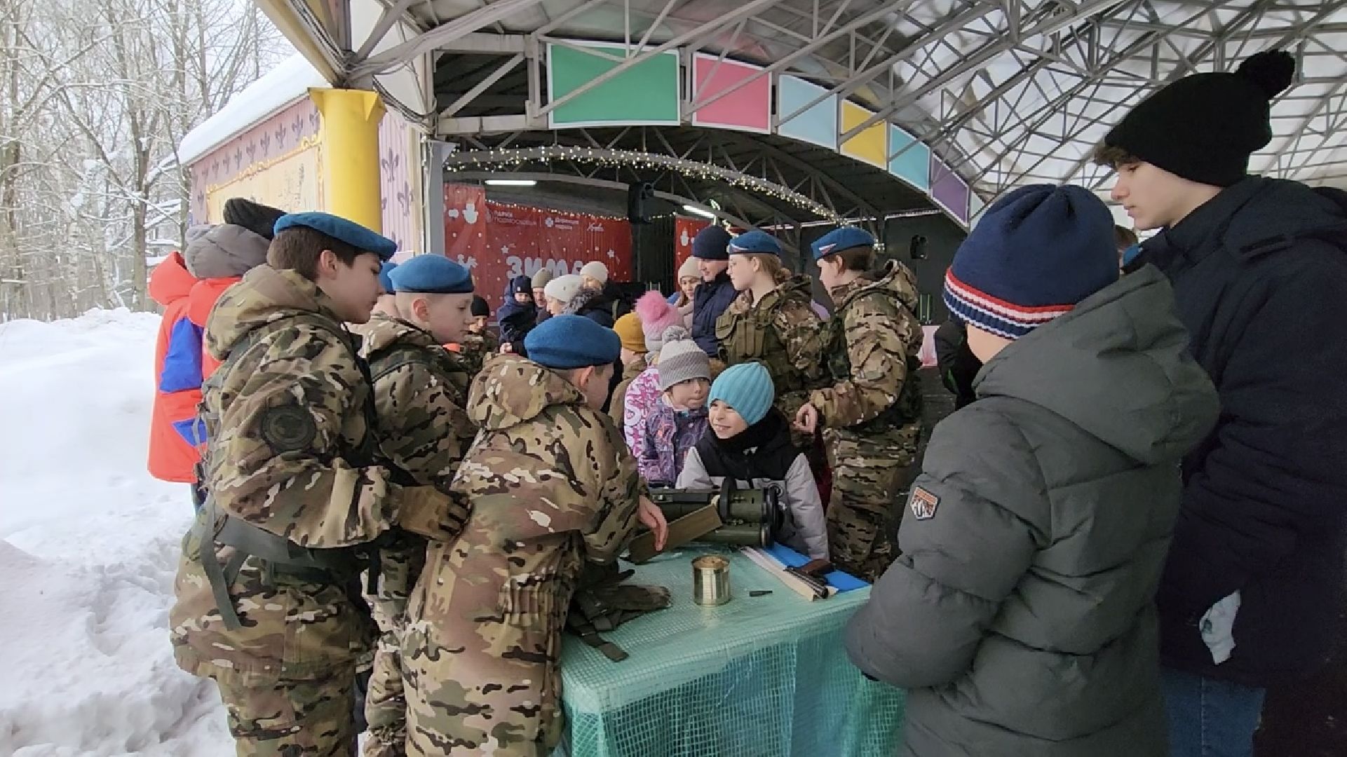 химки, день защитника отечества, мастер класс, сборка оружия, военно-патриотический отряд,