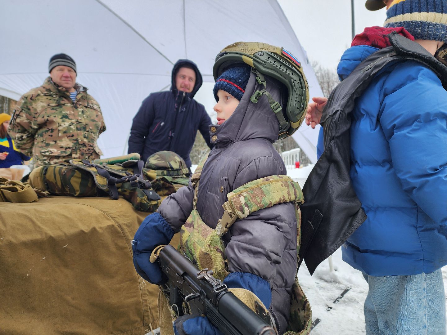 воскресенск, день защитника отечества, сво, письма солдату, парк кривякино,
