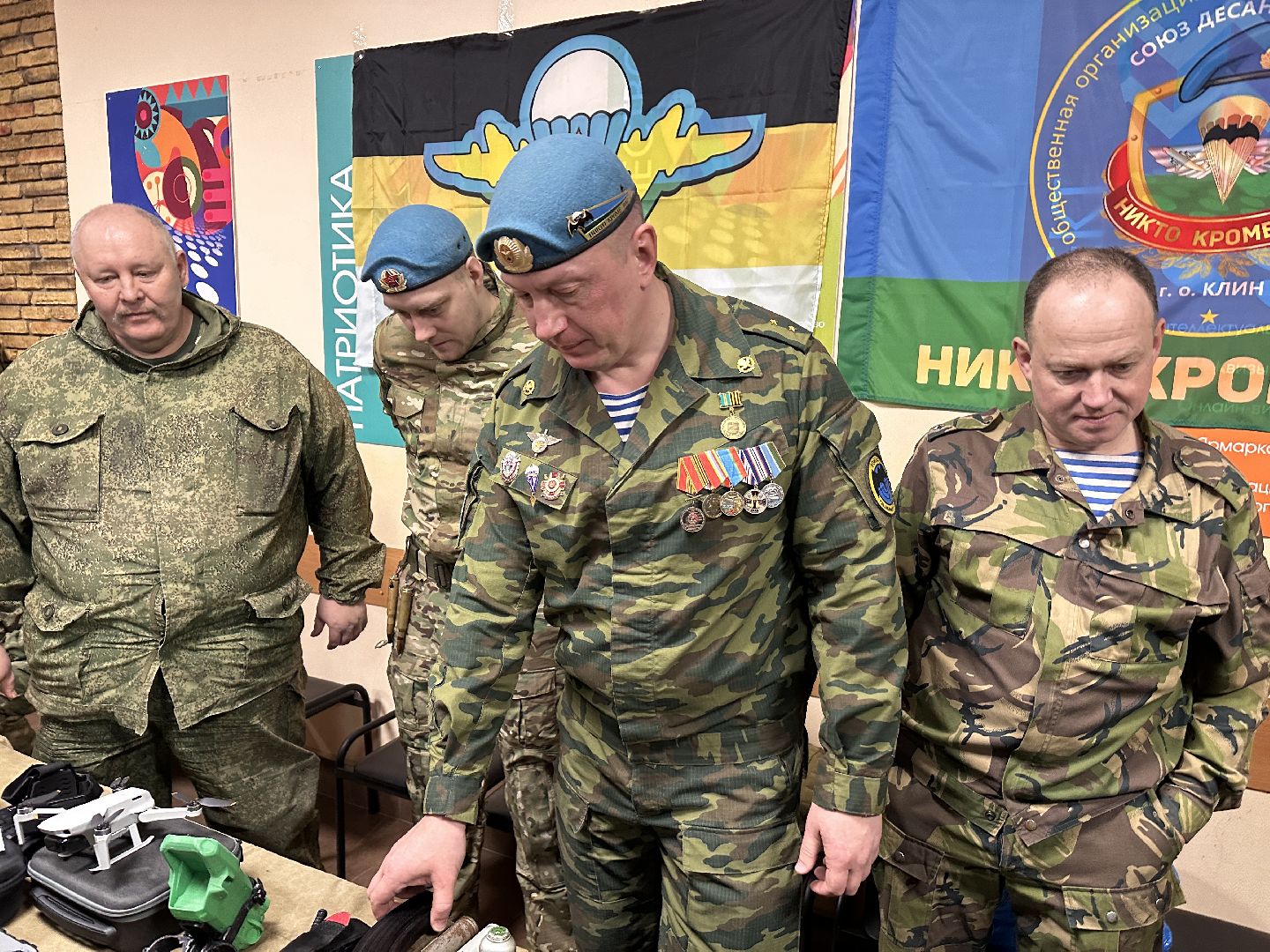 Клин, общество, история, день защитника отечества, выставка вооружения,