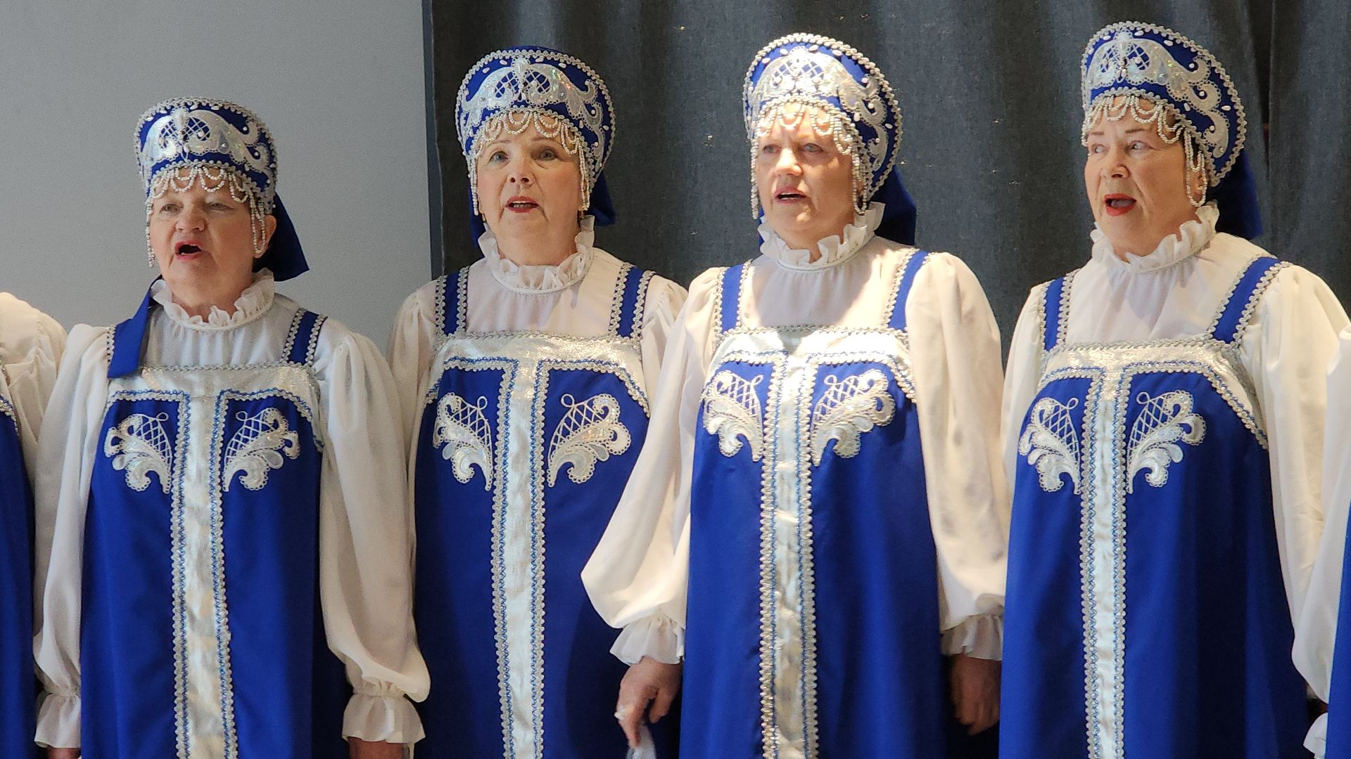 электросталь, мой город, праздник, 23 февраля, концерт, концерты, оркестр, парк, парки в лесу, парки подмосковья, хор,