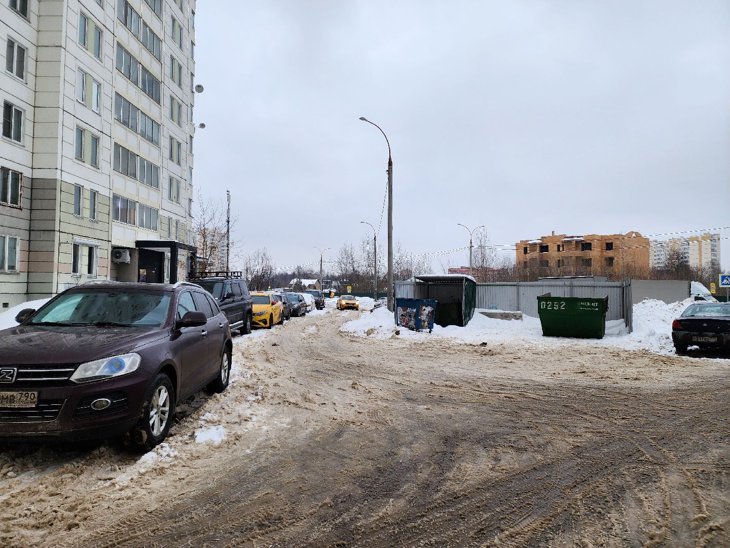 Подольск, контейнерные площадки, дорожные знаки, остановка запрещена,