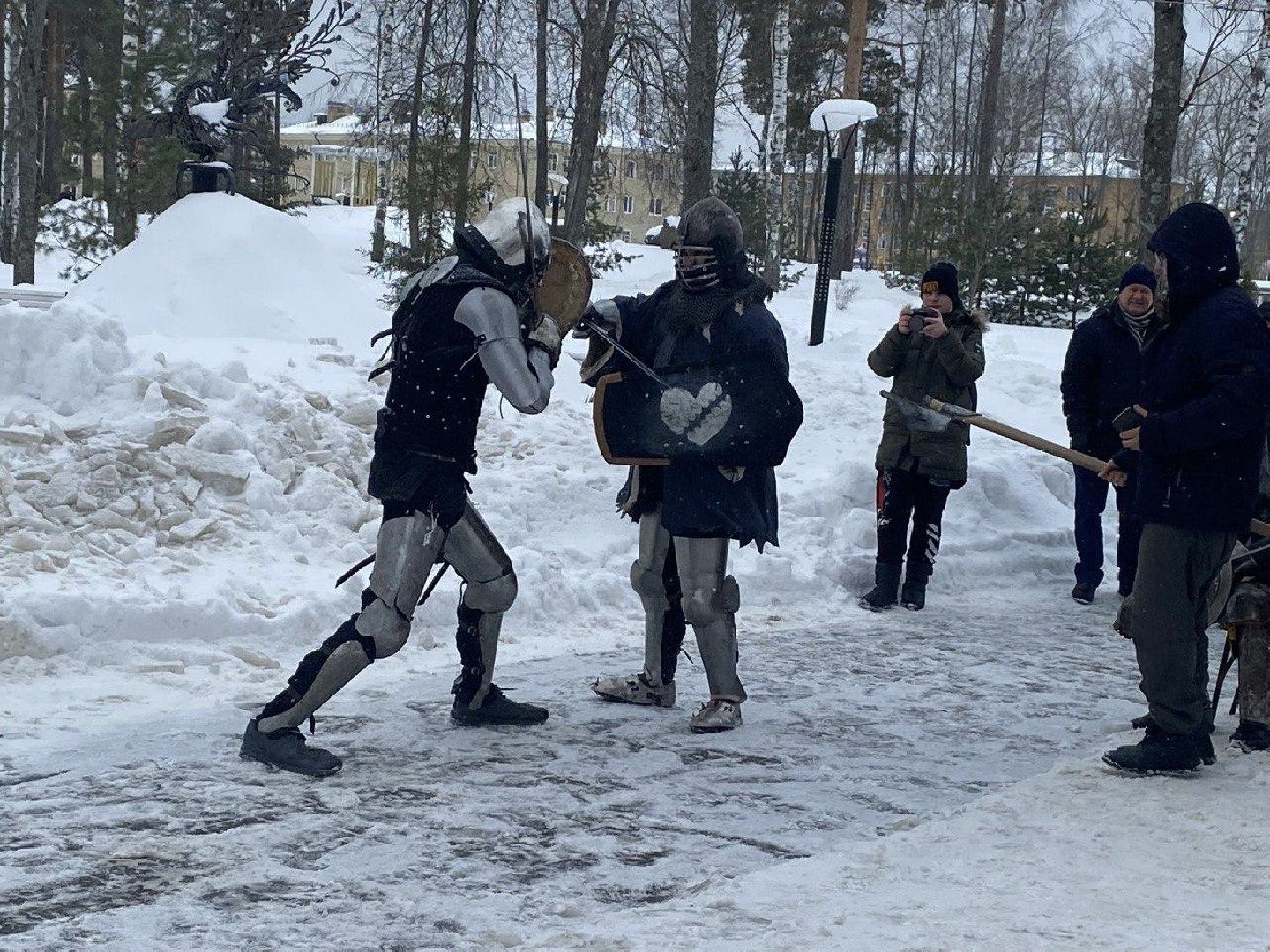 разрешите поздравить, парк, парк Крестов Брод, ДК Косякова, Рошаль, день защитника отечества,