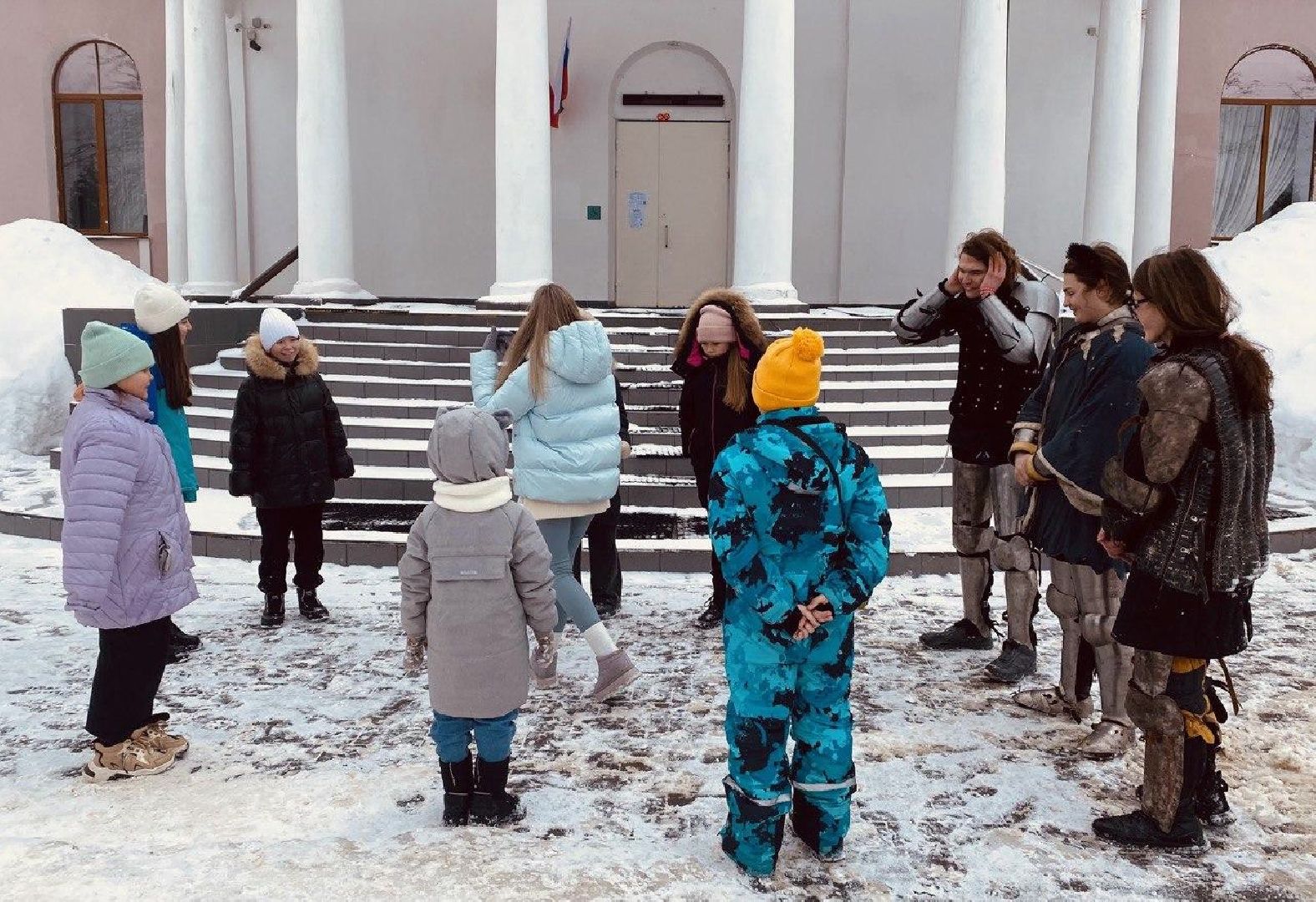 разрешите поздравить, парк, парк Крестов Брод, ДК Косякова, Рошаль, день защитника отечества,