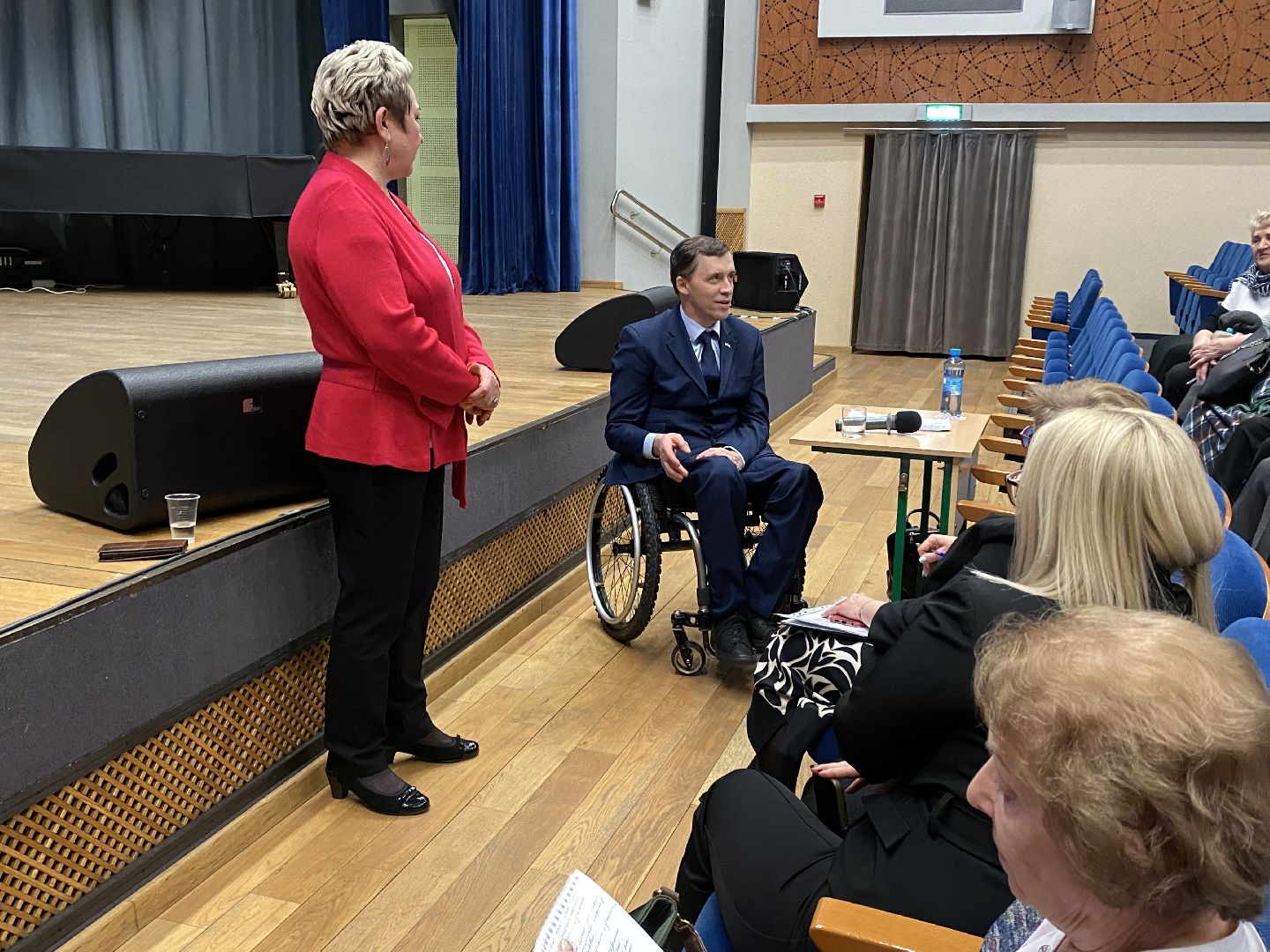 Депутат государственной думы, Михаил терентьев, инвалиды, встреча с жителями, дши,