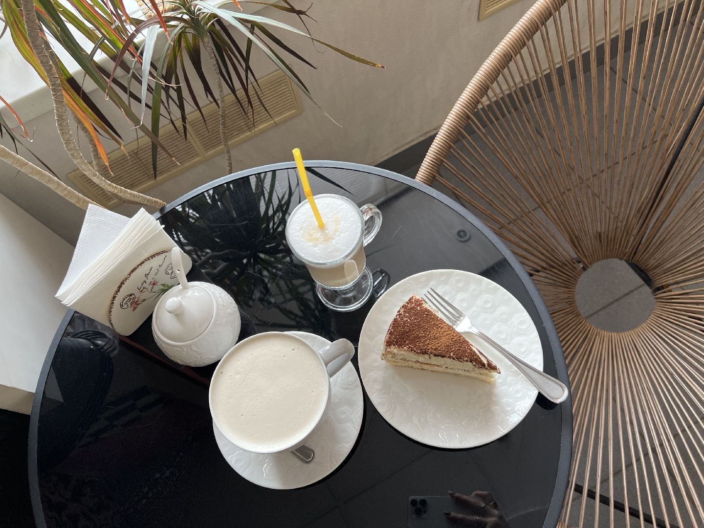 кофейня, Крендель, благотворительность, благотворительные акции, усадьба Быково, где поесть, вкусно,