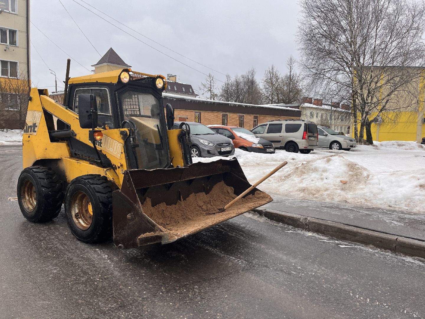 шаховская, снег, обработка дорог, наледь,