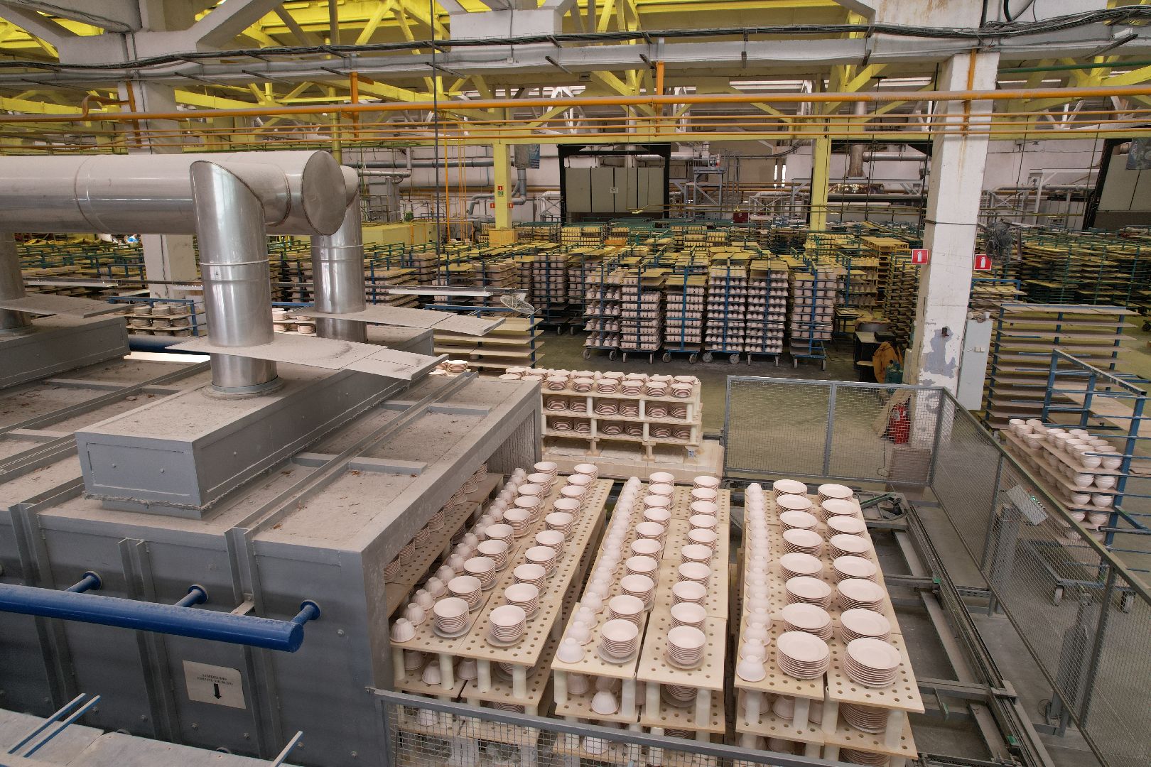 видео с коптера, завод, фарфор,