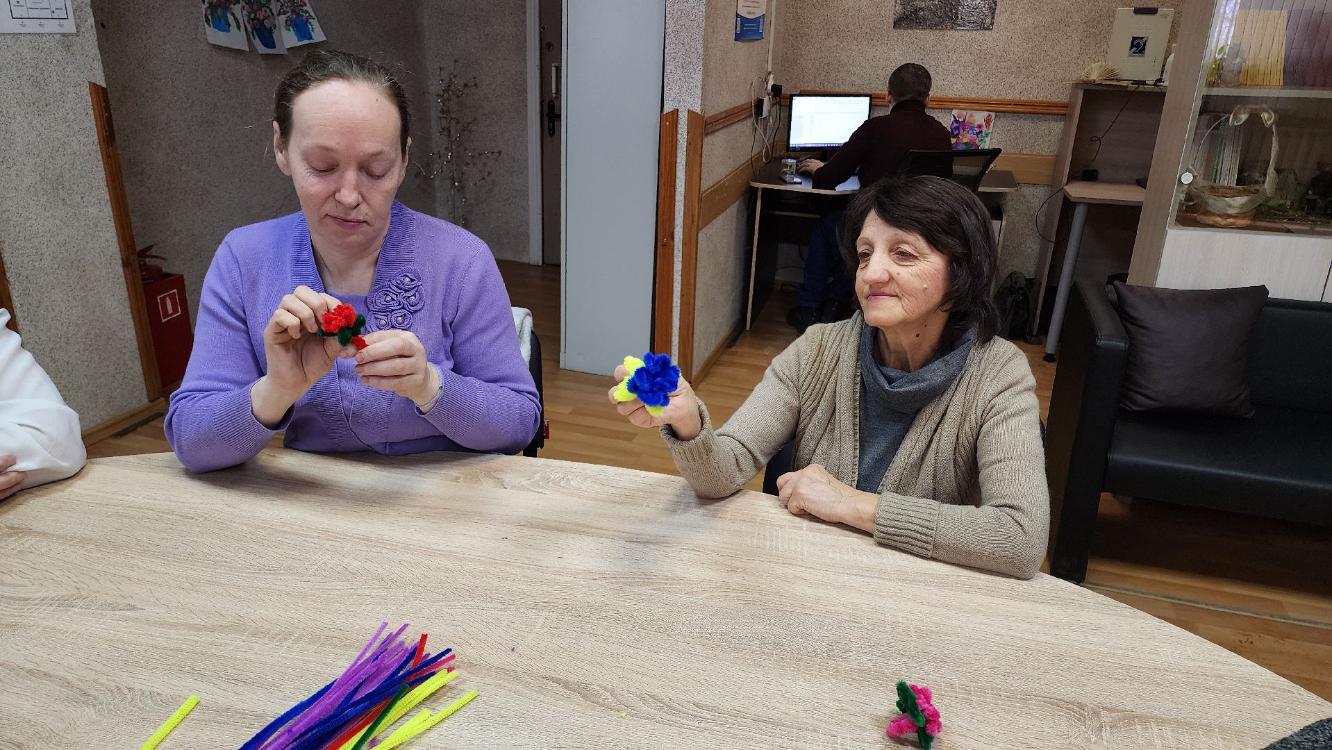 кашира, активное долголетие, синельная проволока, украшения, мастер-класс, кольцо, 8 марта,