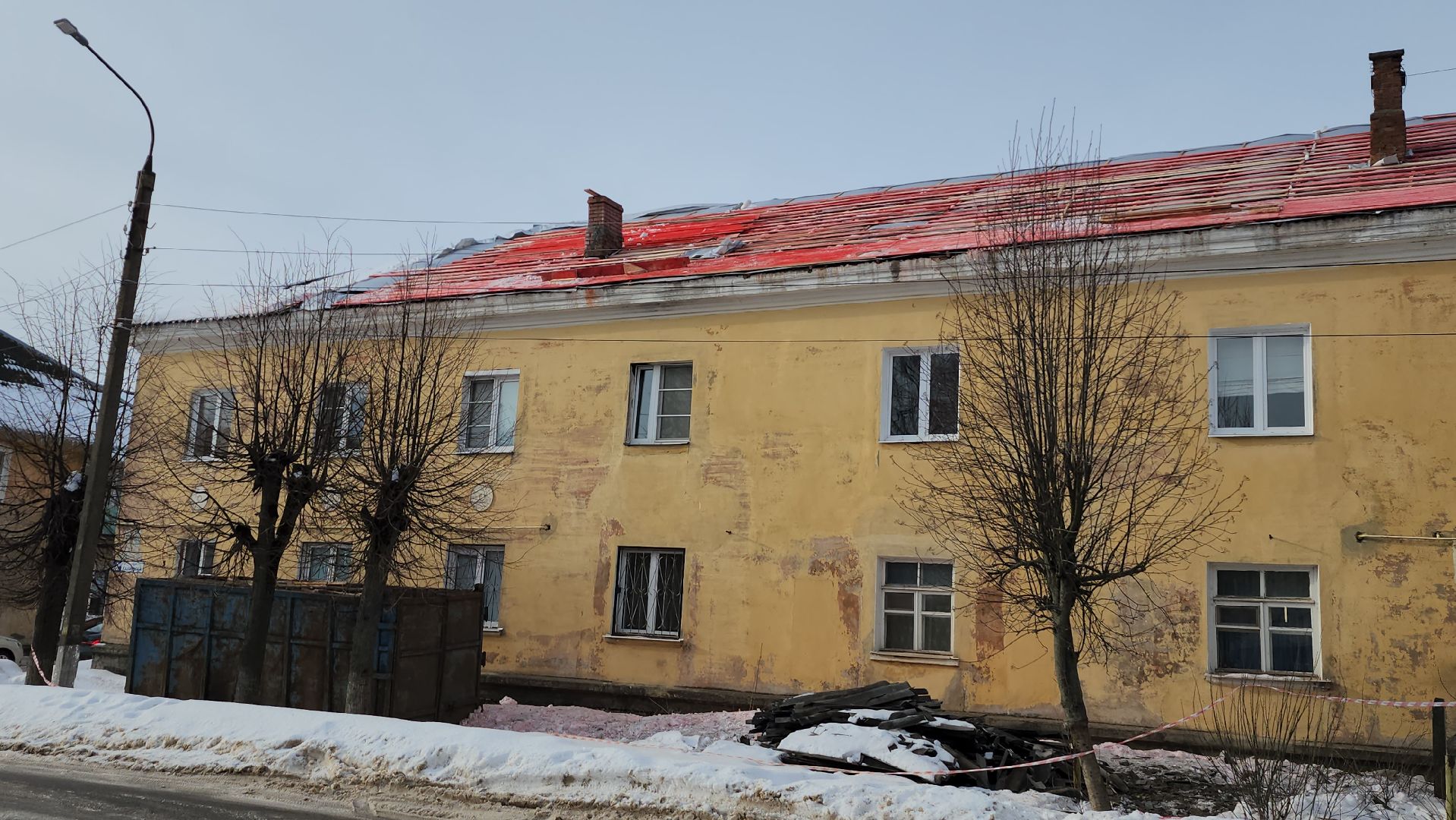 серпухов, улица калинина, демонтаж кровли, капитальный ремонт, строительные работы,