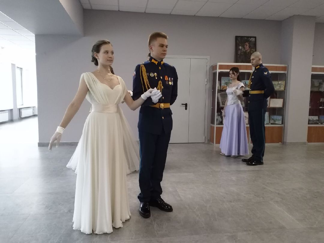 кадетский бал, танцы, Лосино-Петровский, ДШИ
