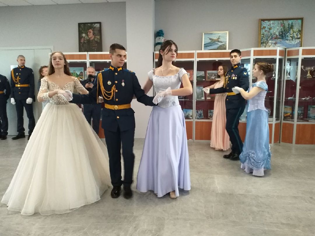 кадетский бал, танцы, Лосино-Петровский, ДШИ