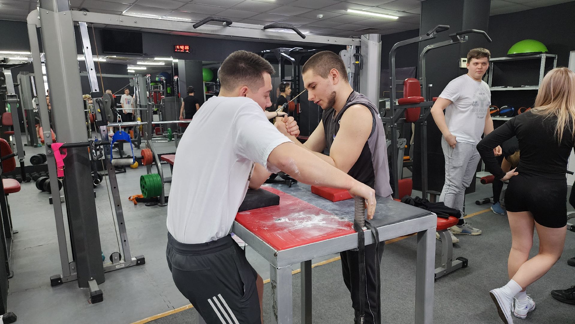 кашира, спорт, армрестлинг, чемпион россии, лучший спортсмен россии, артем салов, мастер-класс,