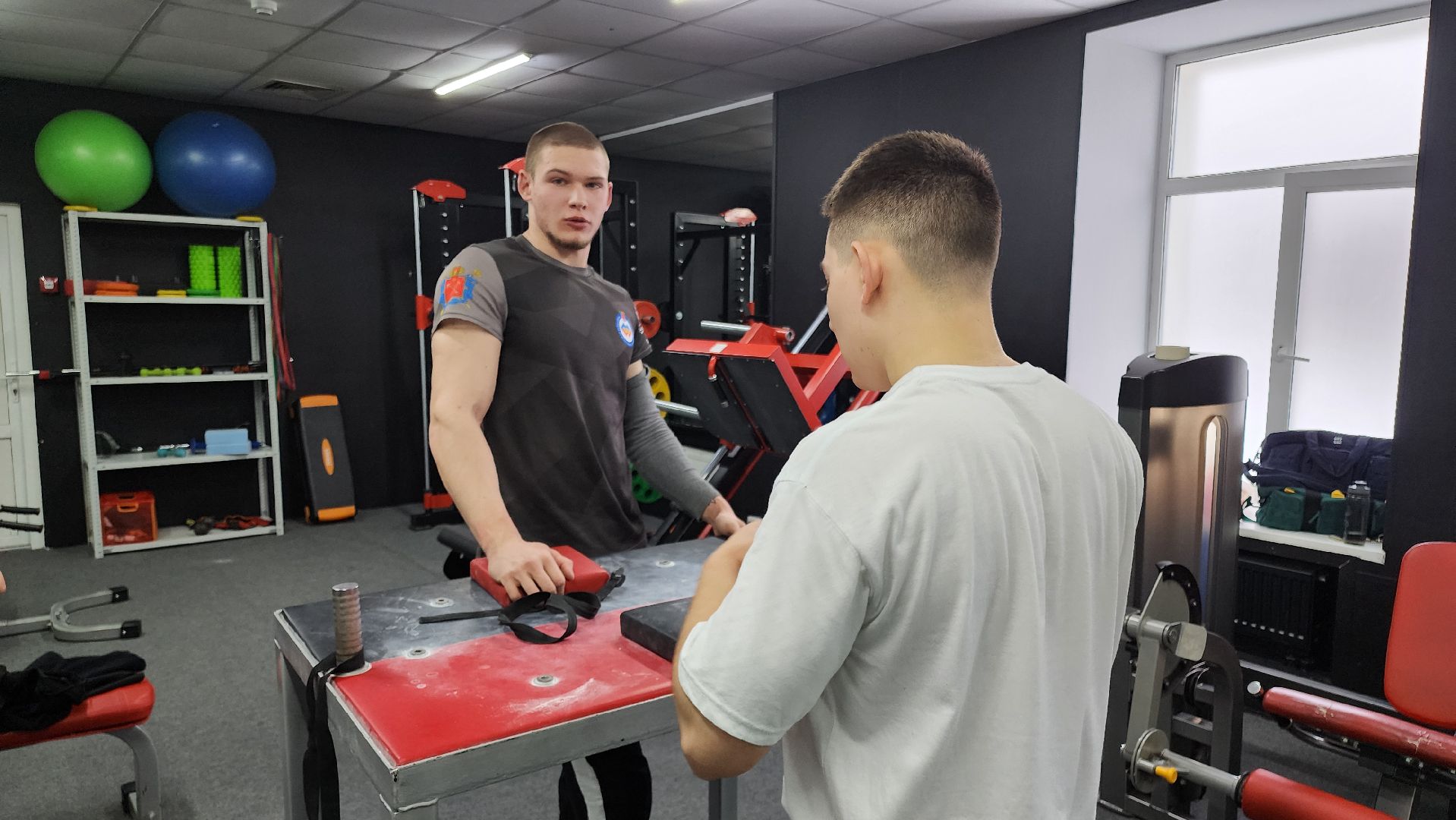 кашира, спорт, армрестлинг, чемпион россии, лучший спортсмен россии, артем салов, мастер-класс,