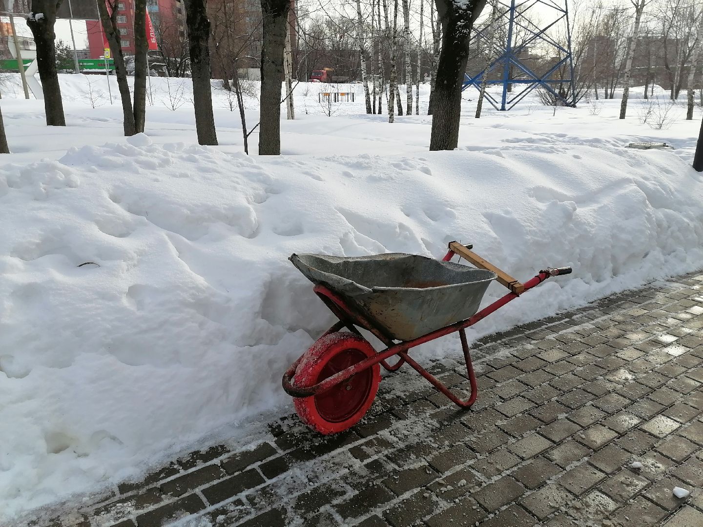 Сквер, уборка города, снег, Очистка,