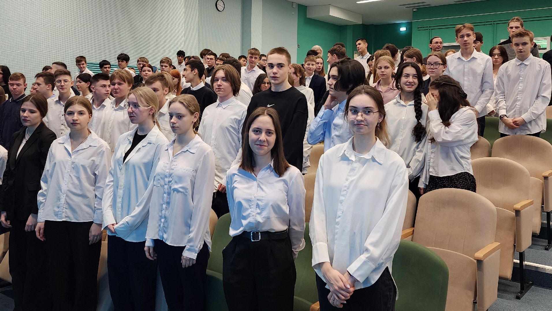 урок мужества, медаль,