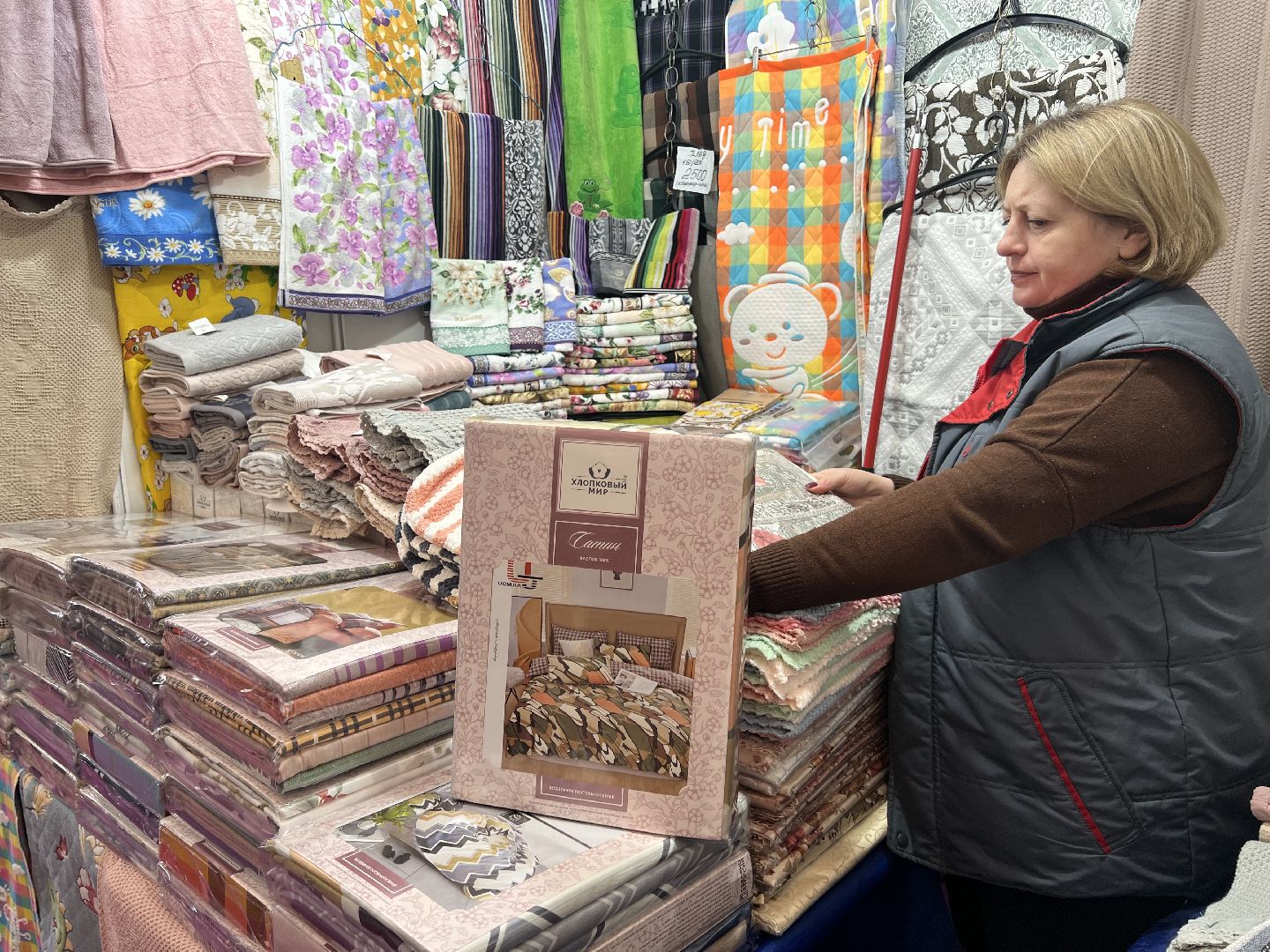 ярмарка, фермерские продукты, домашний текстиль, Жуковский, мед, чай, варенье, рыба, морепродукты, одежда, вещи, платки, обувь,