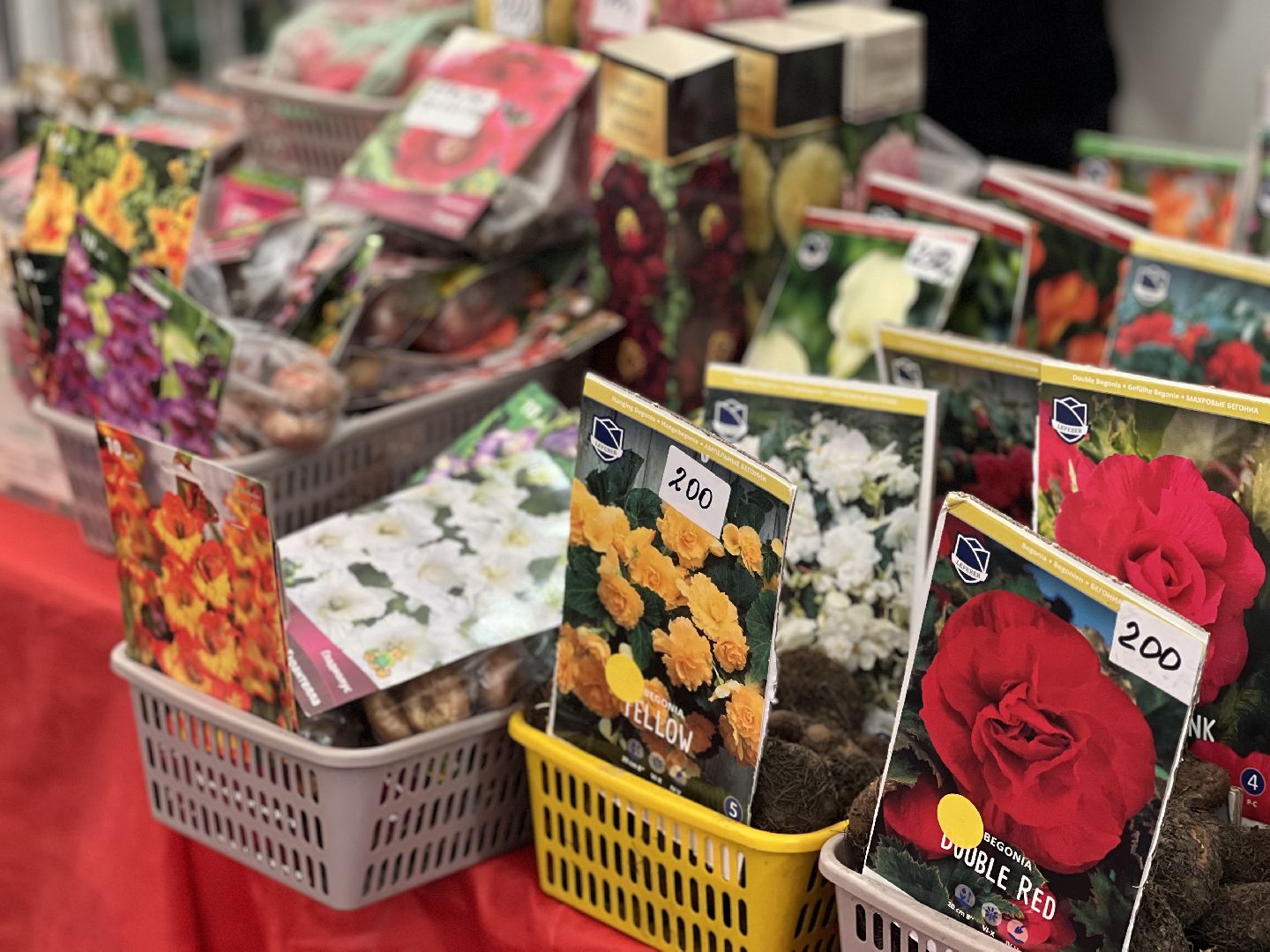 ярмарка, фермерские продукты, домашний текстиль, Жуковский, мед, чай, варенье, рыба, морепродукты, одежда, вещи, платки, обувь,