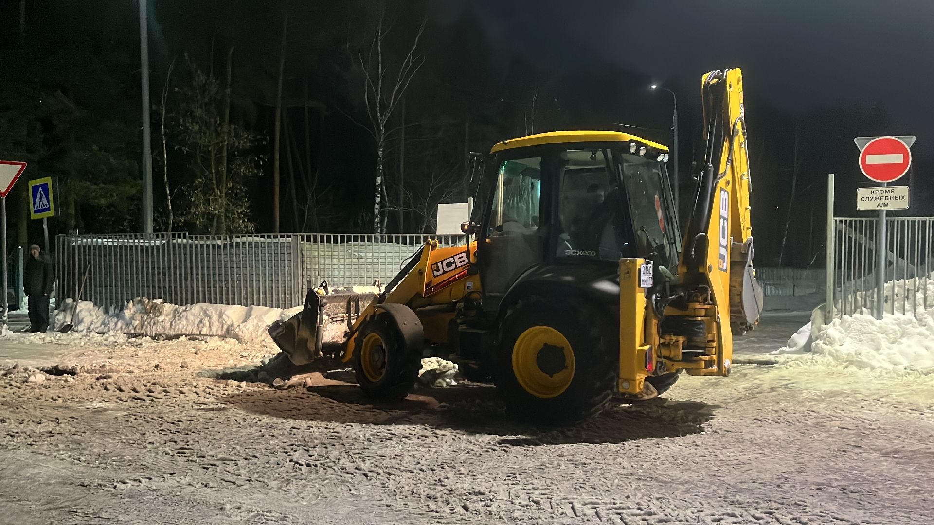 уборка снега, вывоз снега, снег и наледь, коммунальная служба,