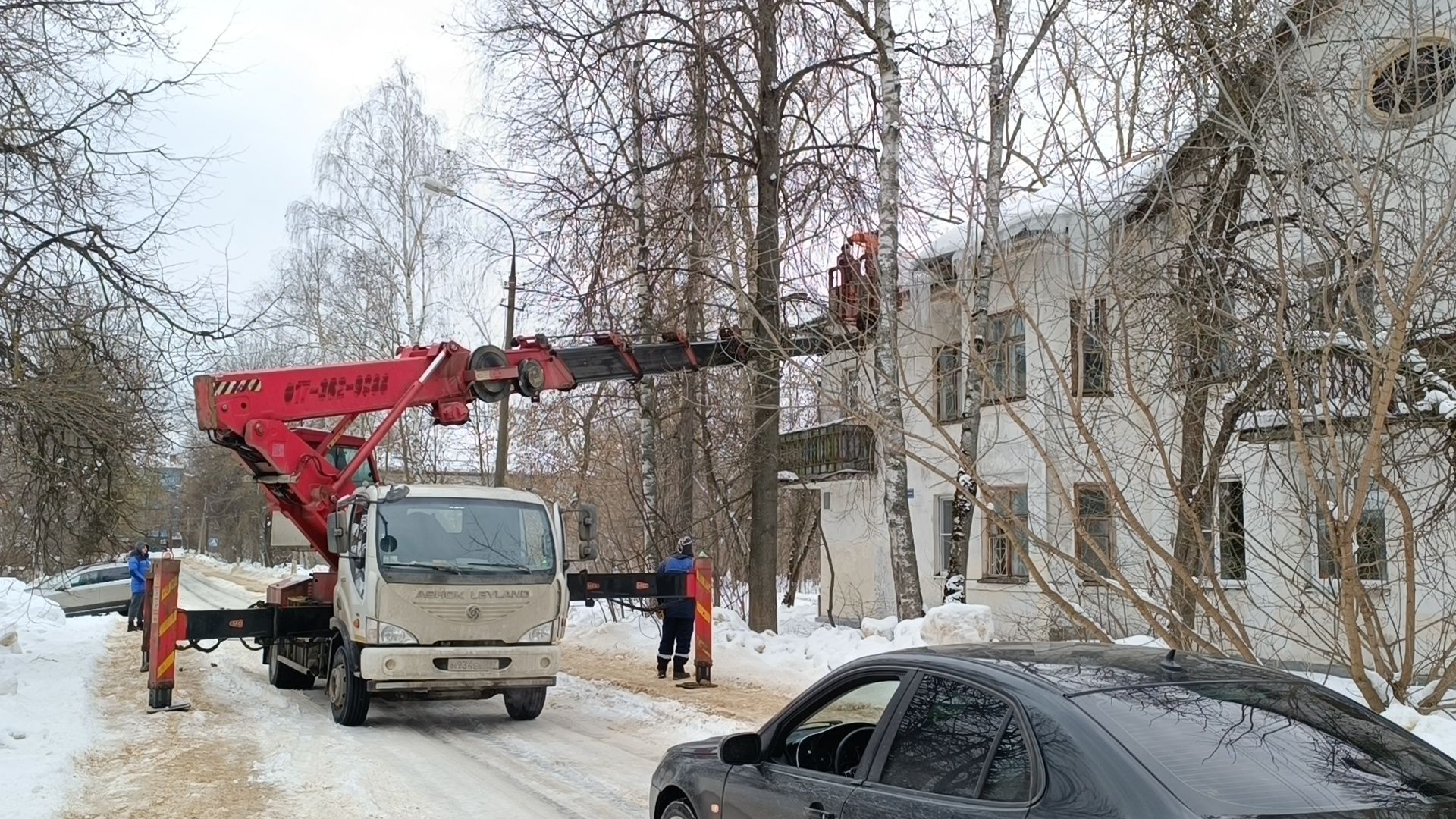 жкх, чистка кровли от снега, лобня,